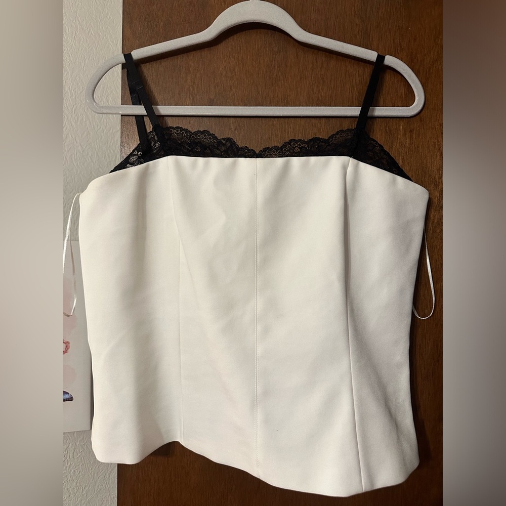 Zara white tank with black lace